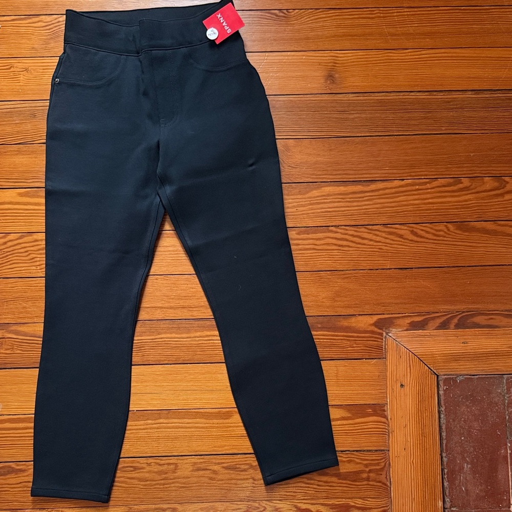 Spanx 4 Pocket pull on pants in Black,  Stretch Ponte Pants